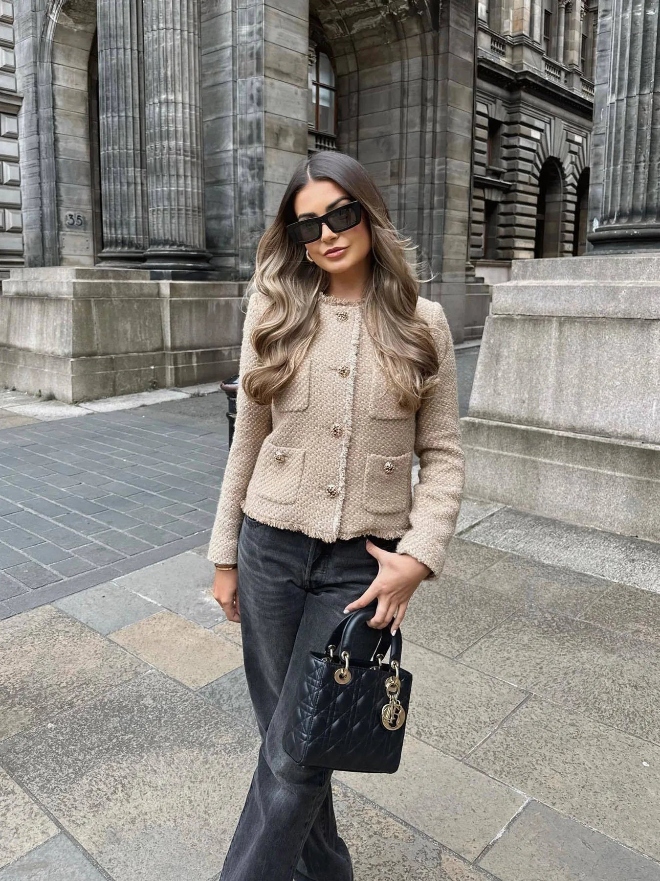 Clara | Chaqueta blazer corta de tweed con botones para mujer
