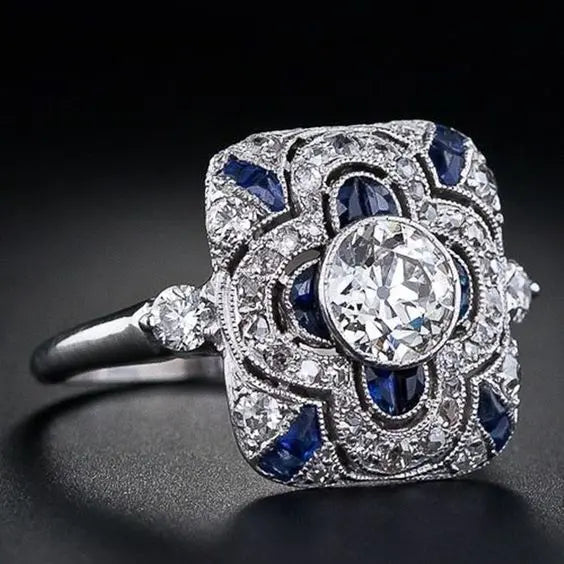 Brenda - Anillo llamativo