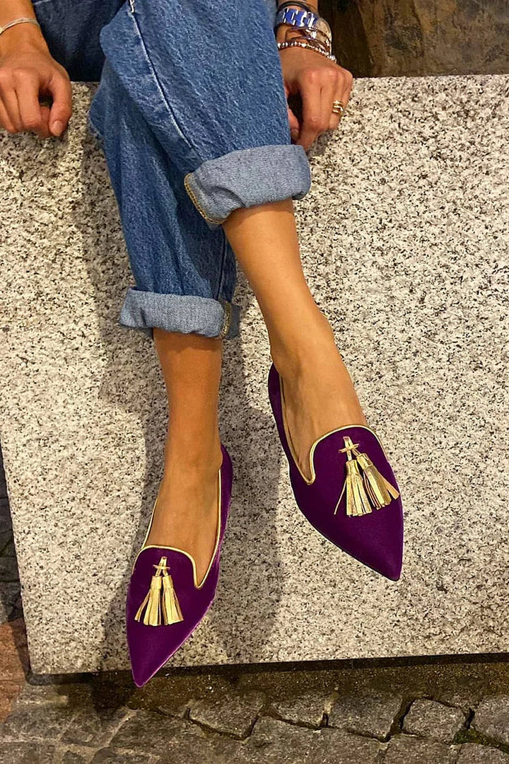 REAL LEATHER LOAFER WITH ELEGANT TASSELS