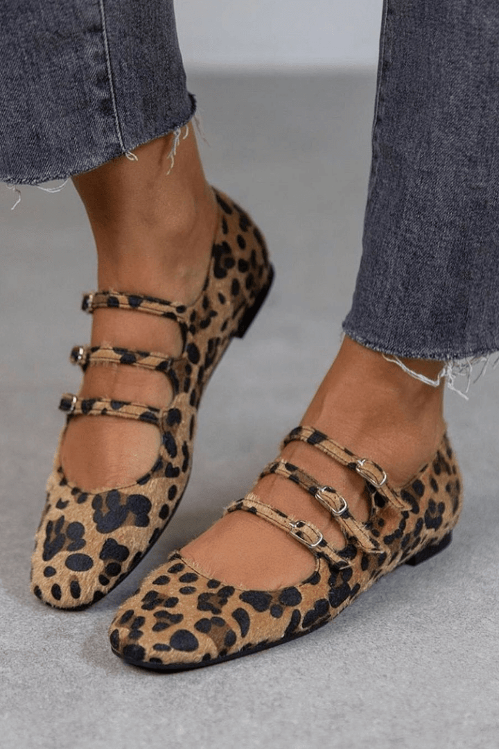 LEOPARD BUCKLE REAL LEATHER FLATS