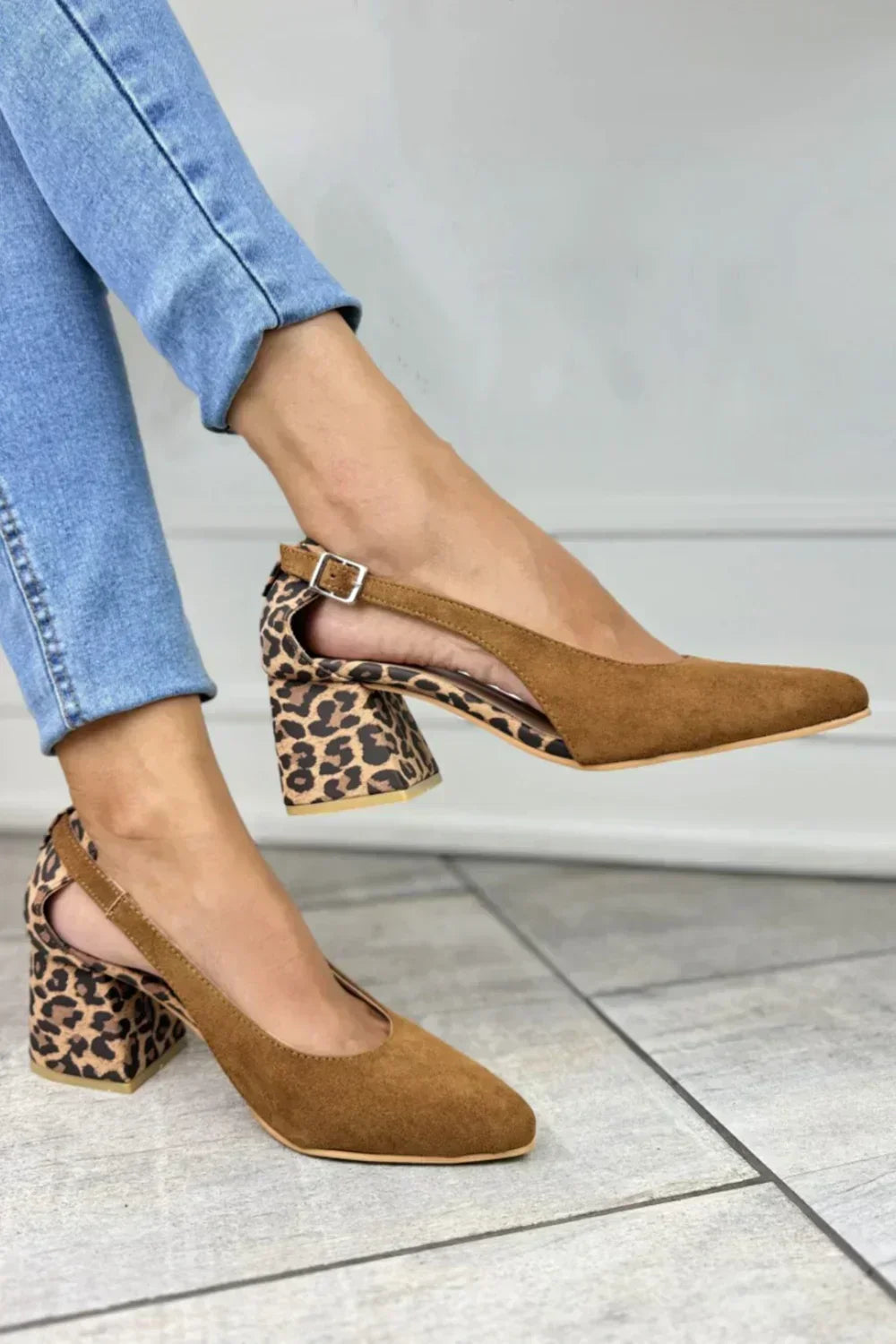 LEOPARD PRINT REAL LEATHER HEEL SLINGBACKS