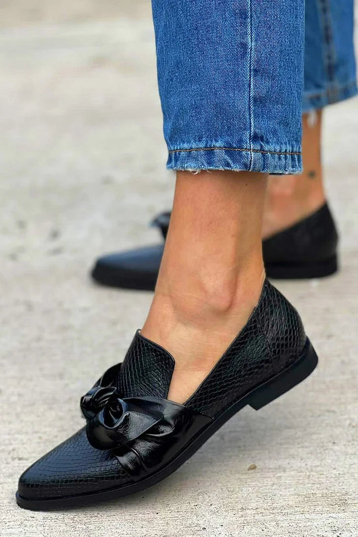 BLACK REAL LEATHER LOAFER WITH SHINY BOW