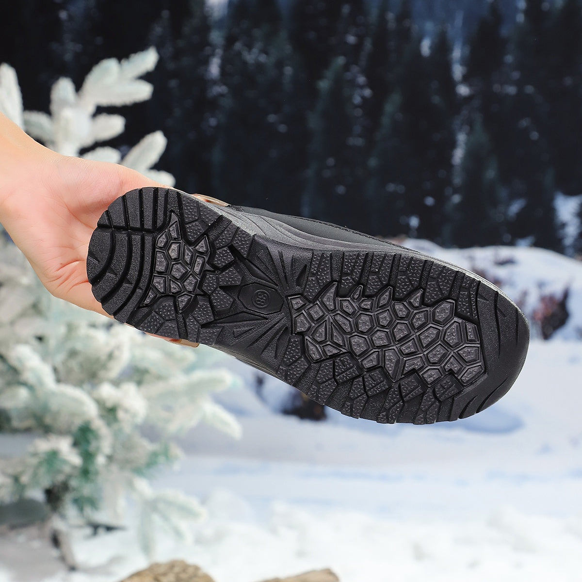 Botas de invierno cálidas e impermeables. 