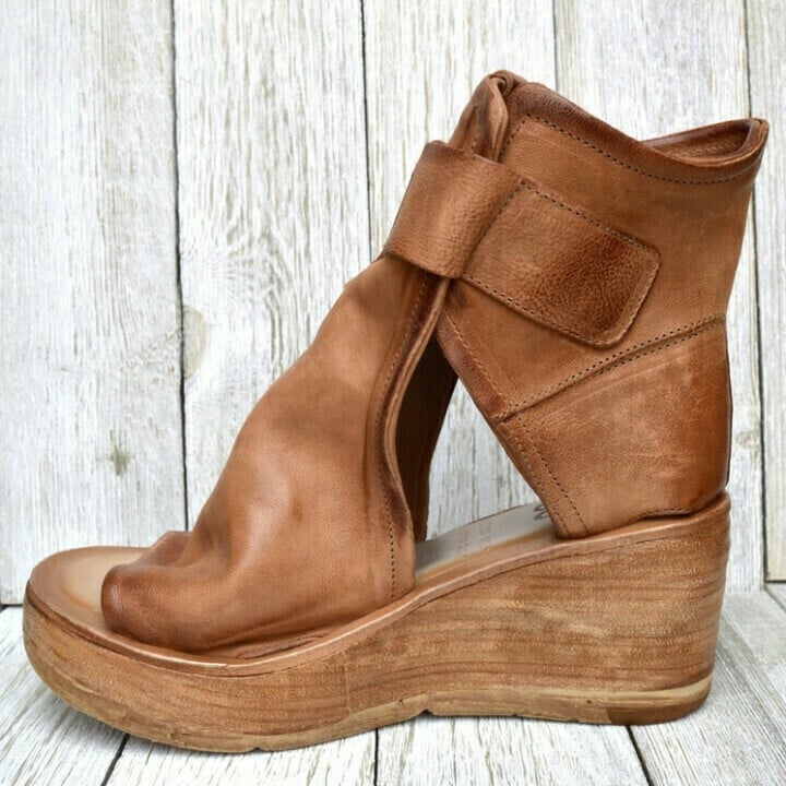 ELANA – SANDALIAS ORTOPÉDICAS BOHO CON CUÑA CON ESTILO