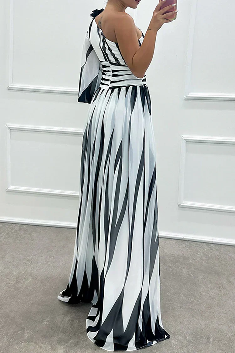 Shiloh - Elegante vestido maxi a rayas con un hombro