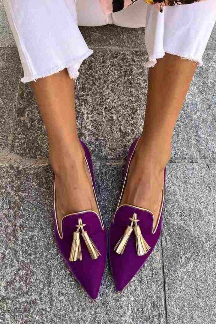 REAL LEATHER LOAFER WITH ELEGANT TASSELS