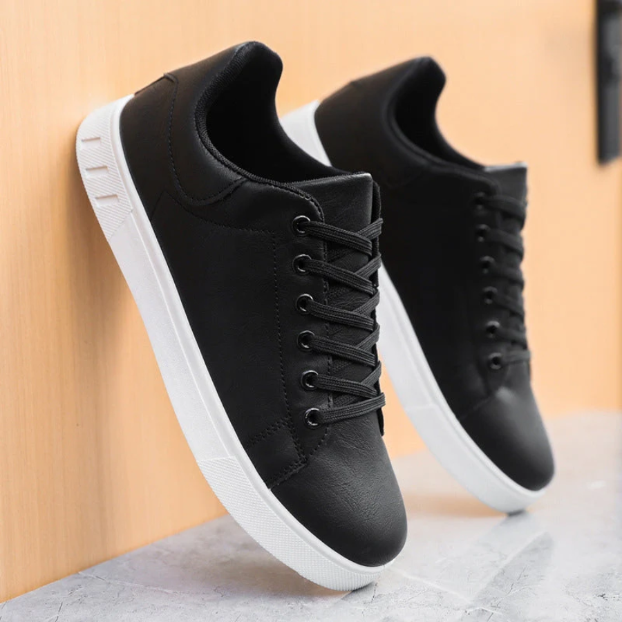 Men’s Classic Lace Up Low Top Sneakers