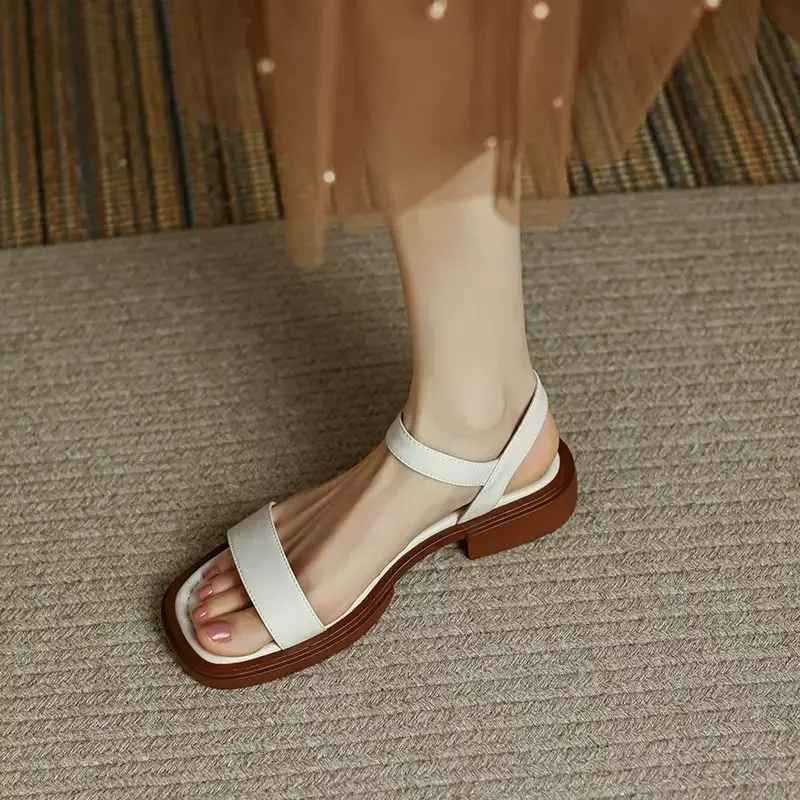 Velmira™ | Sandalias de tacón bajo de cuero genuino