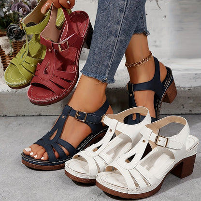 Sandalias clásicas con hebilla Sierra™ 