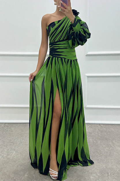 Elegant Striped Maxi Dress with One Shoulder
