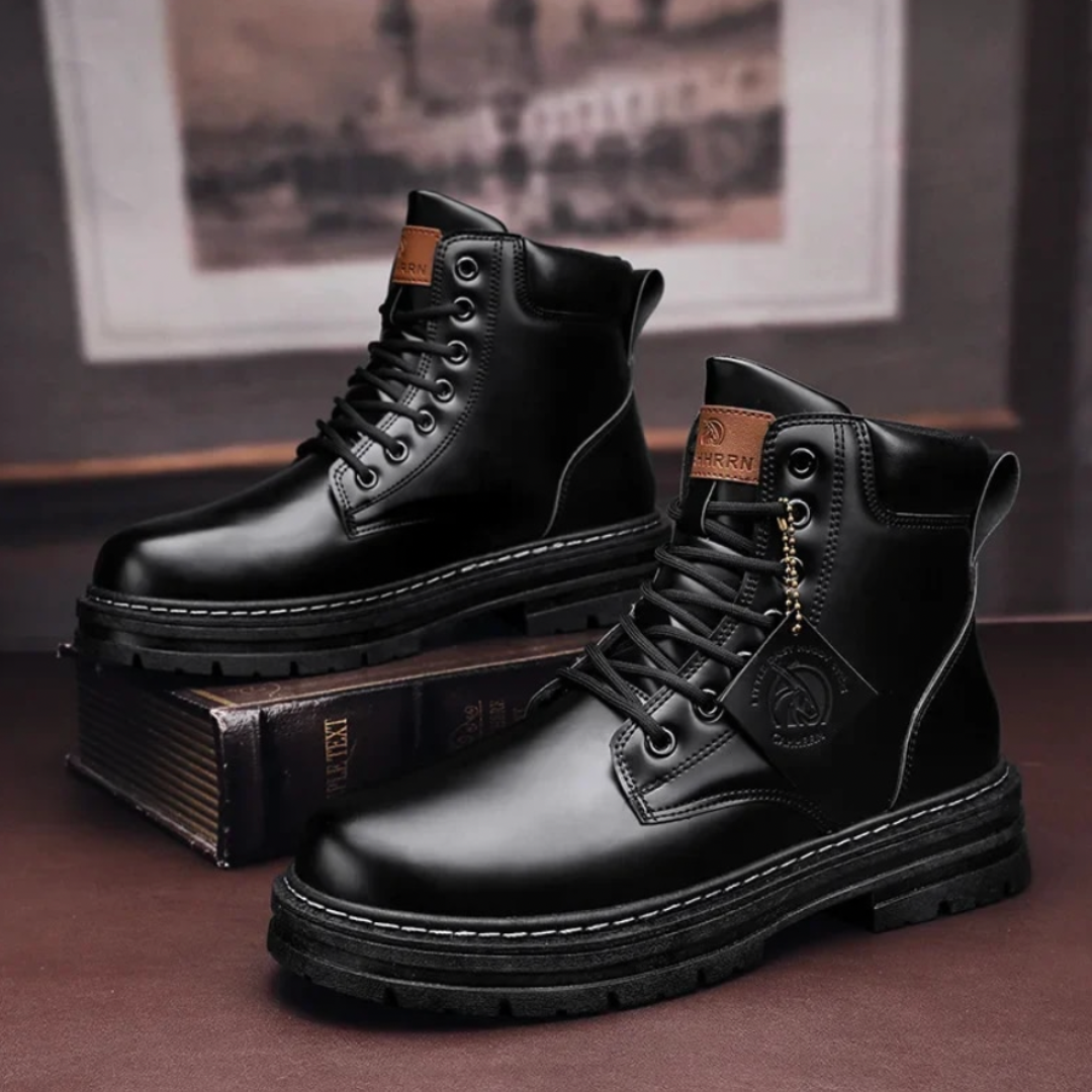Blake | Botas resistentes con cordones hasta el tobillo para hombre