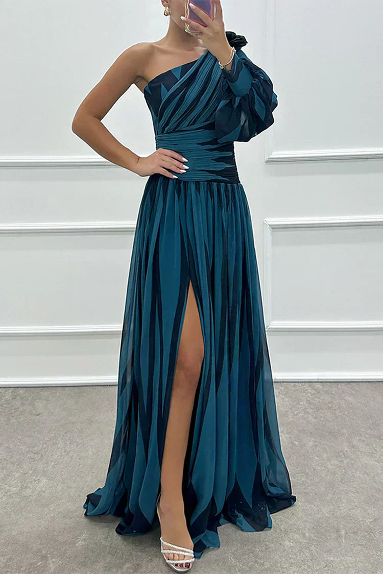 Shiloh - Elegante vestido maxi a rayas con un hombro