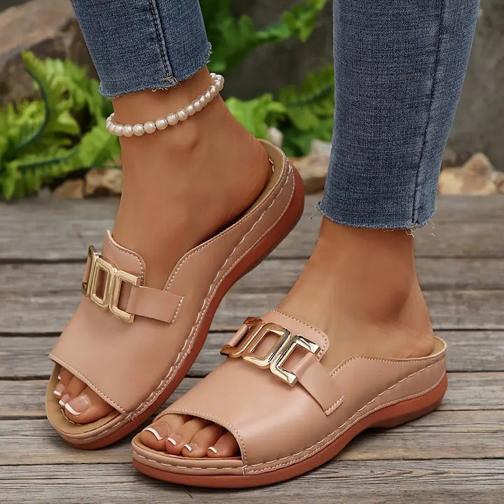Lucerra - Strappy Sandals with Buckle