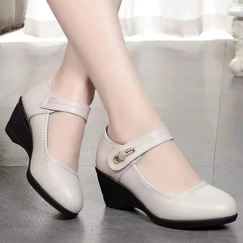 Lydia – Zapatos Cómodos de Tacón Medio Elegantes