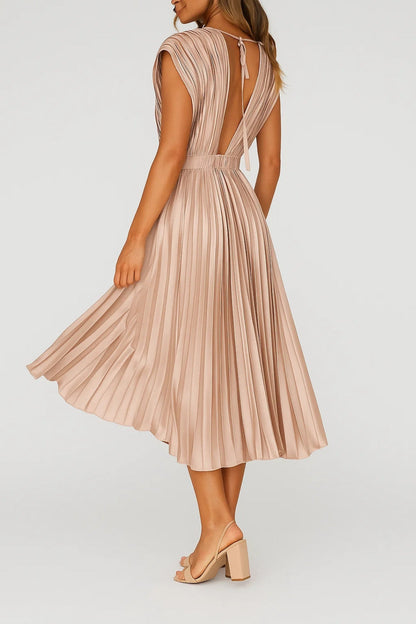 Sandra | Vestido midi plisado con cuello en V