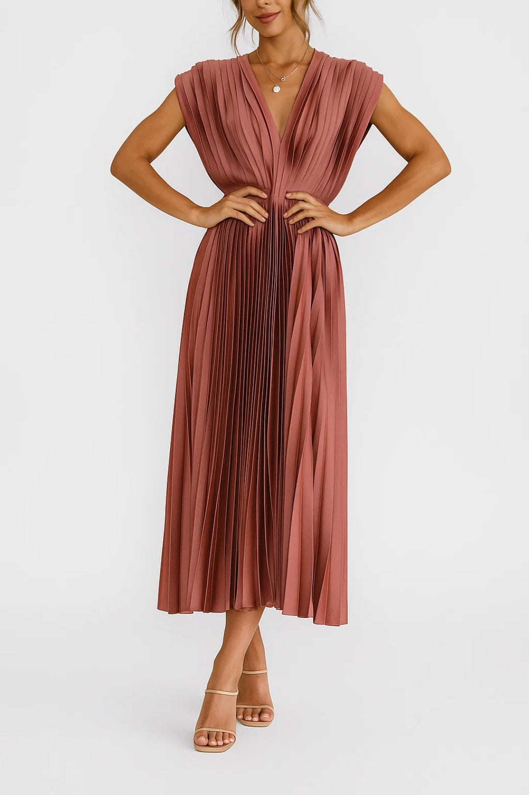 Sandra | Vestido midi plisado con cuello en V