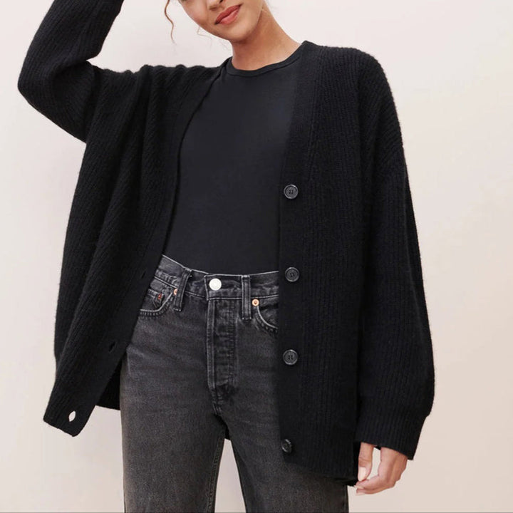 Women’s Cozy Loose-Fit Long Sleeve Winter Cardigan