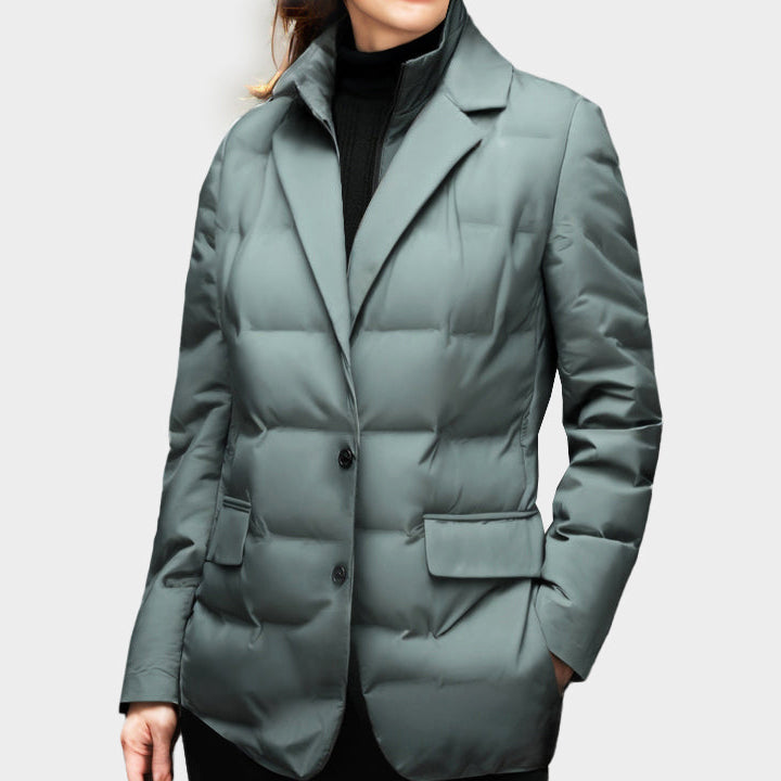 Chloe | Chaqueta acolchada de invierno estructurada para mujer