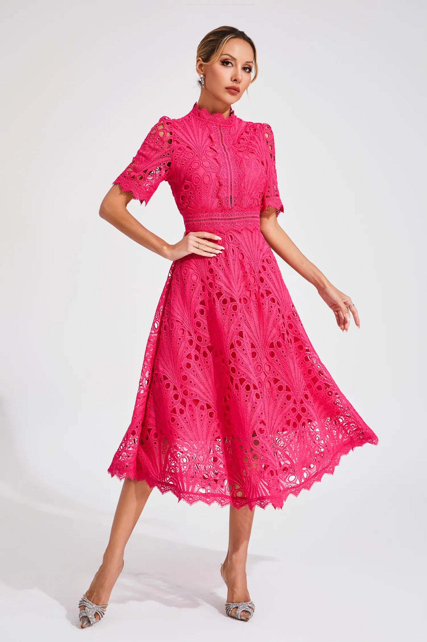 Willow | Vestido midi de encaje elegante para mujer