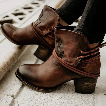 Botines de mujer - Piel - Estilo cowboy - Tacón ancho - Detalle de cordones envolventes