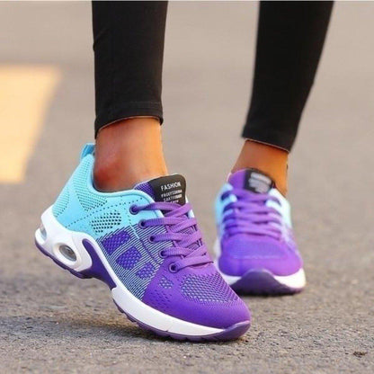Women’s Trendy Athletic Style Running Shoes