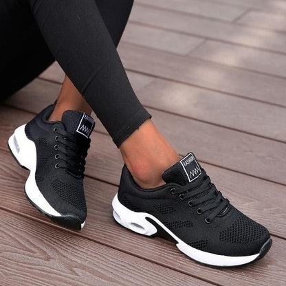 Women’s Trendy Athletic Style Running Shoes