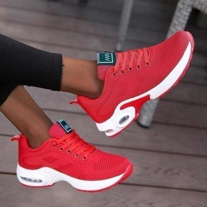 Women’s Trendy Athletic Style Running Shoes