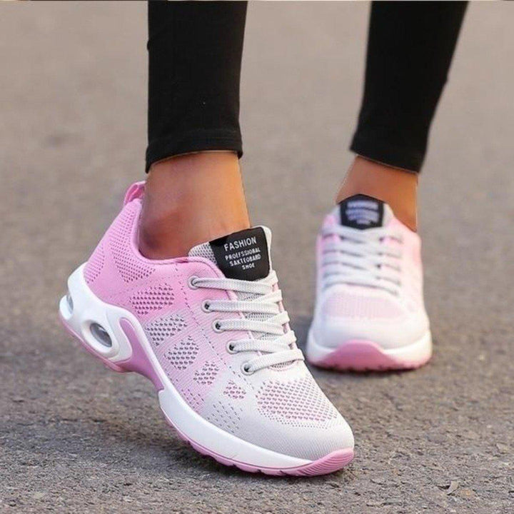 Women’s Trendy Athletic Style Running Shoes