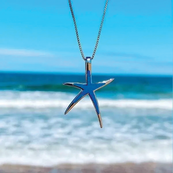 Starfish Pendant Necklace