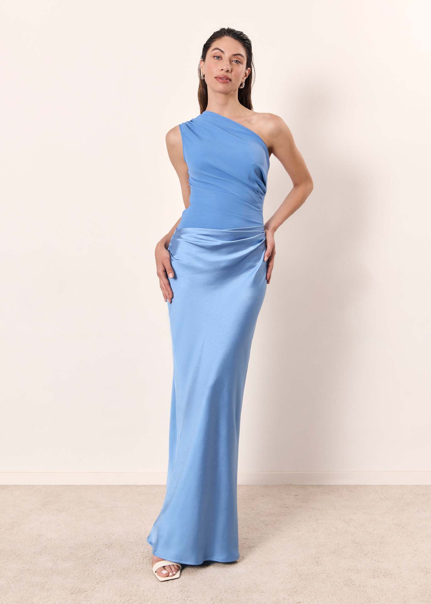 Emily | Vestido de noche elegante de un solo hombro para mujer