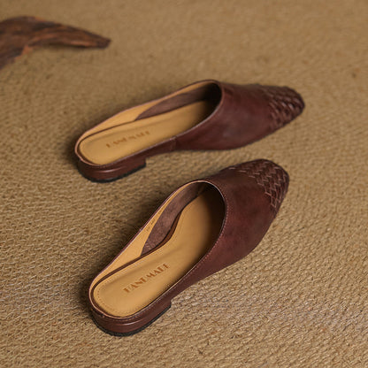 Mules de cuero genuino Helma