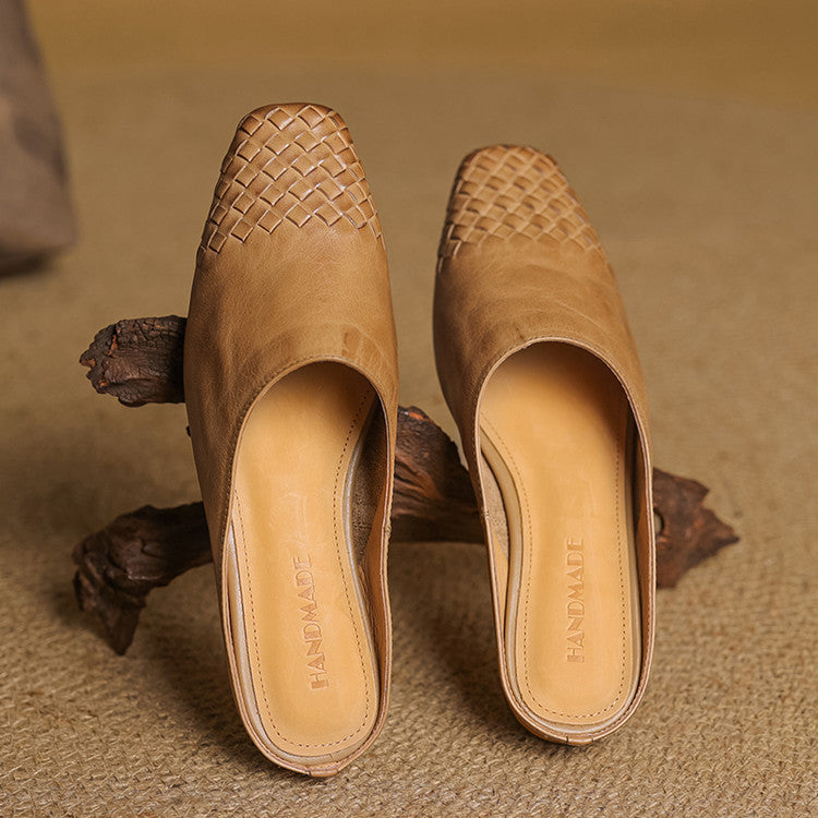Mules de cuero genuino Helma