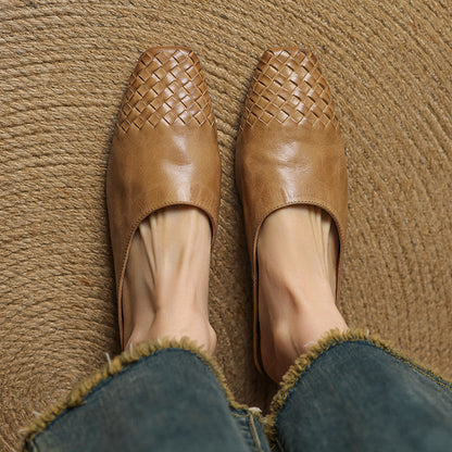 Mules de cuero genuino Helma