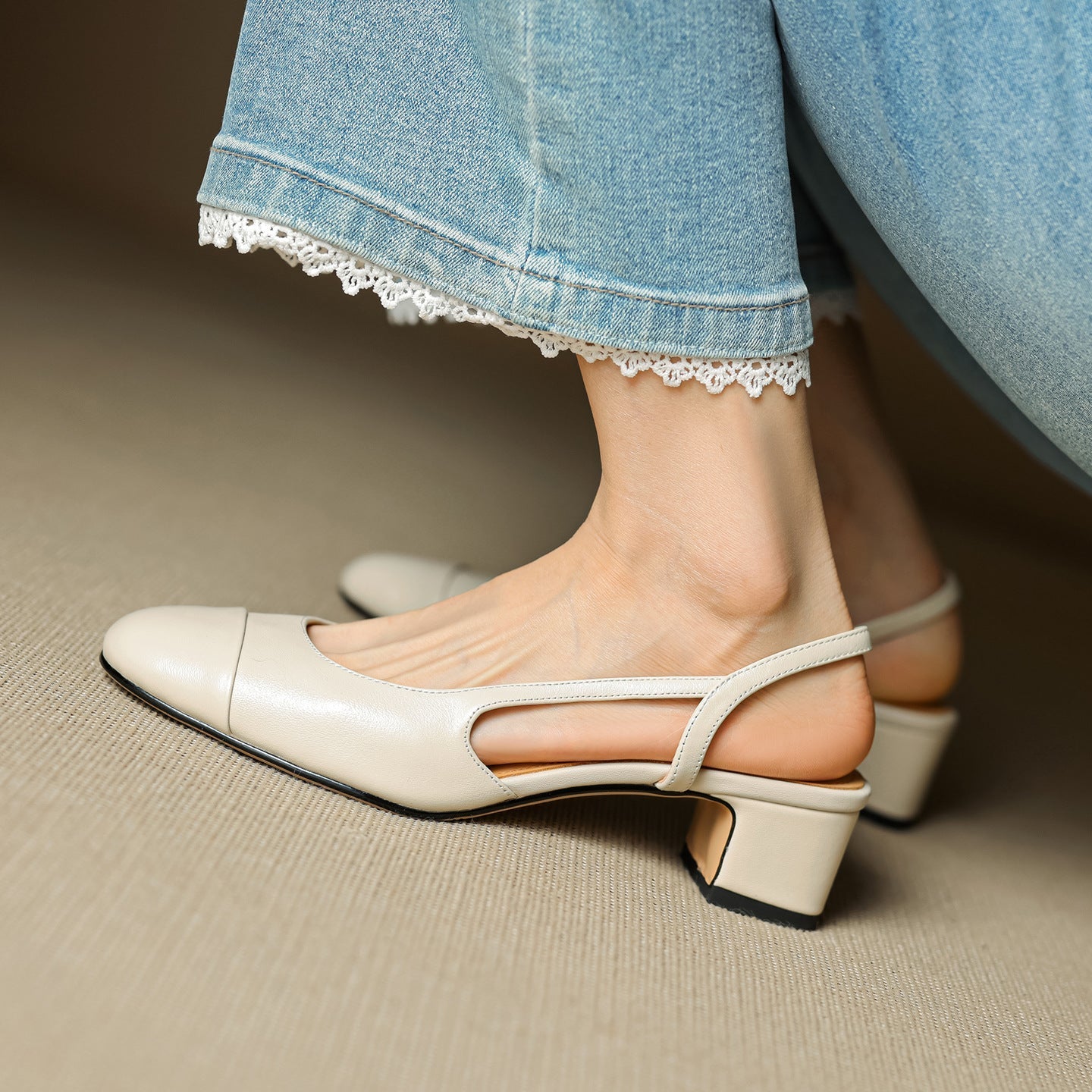 Zapatos de tacón Reyna de cuero genuino