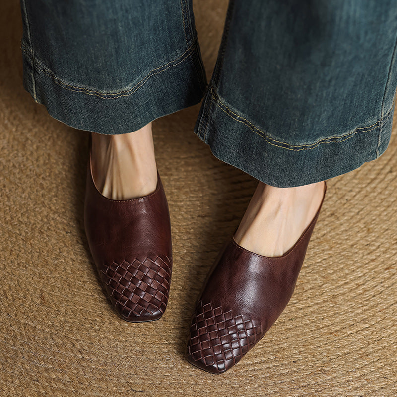 Mules de cuero genuino Helma