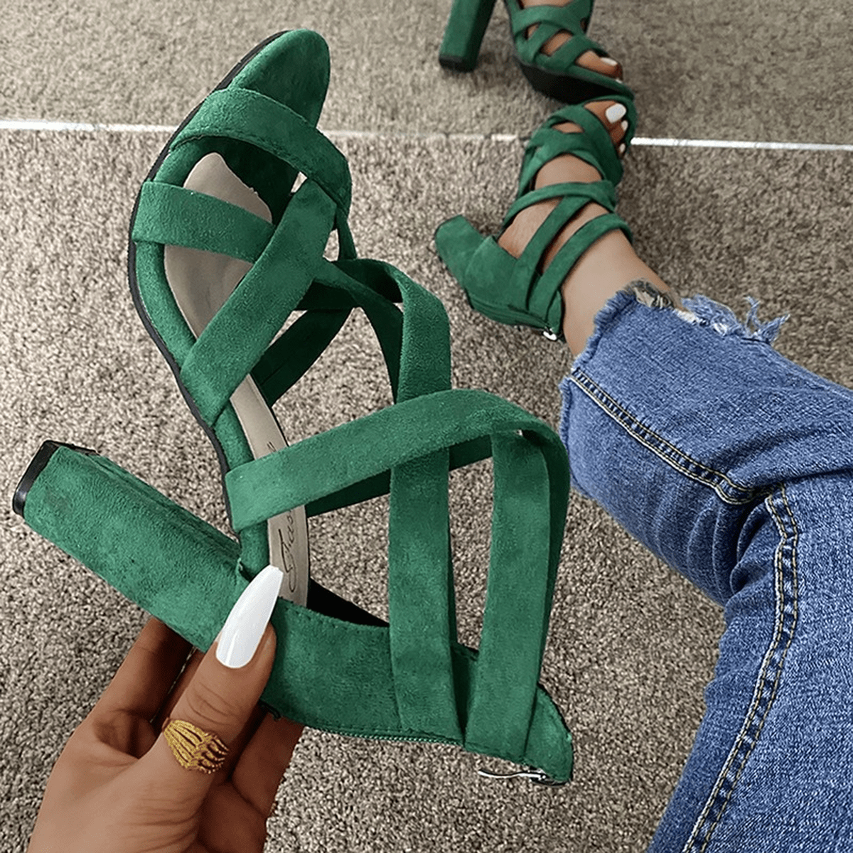 Paige | Zapatos de tiras con tacón grueso para mujer