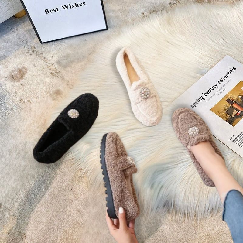 ALBA | Mocasines cómodos sin cordones con perlas 