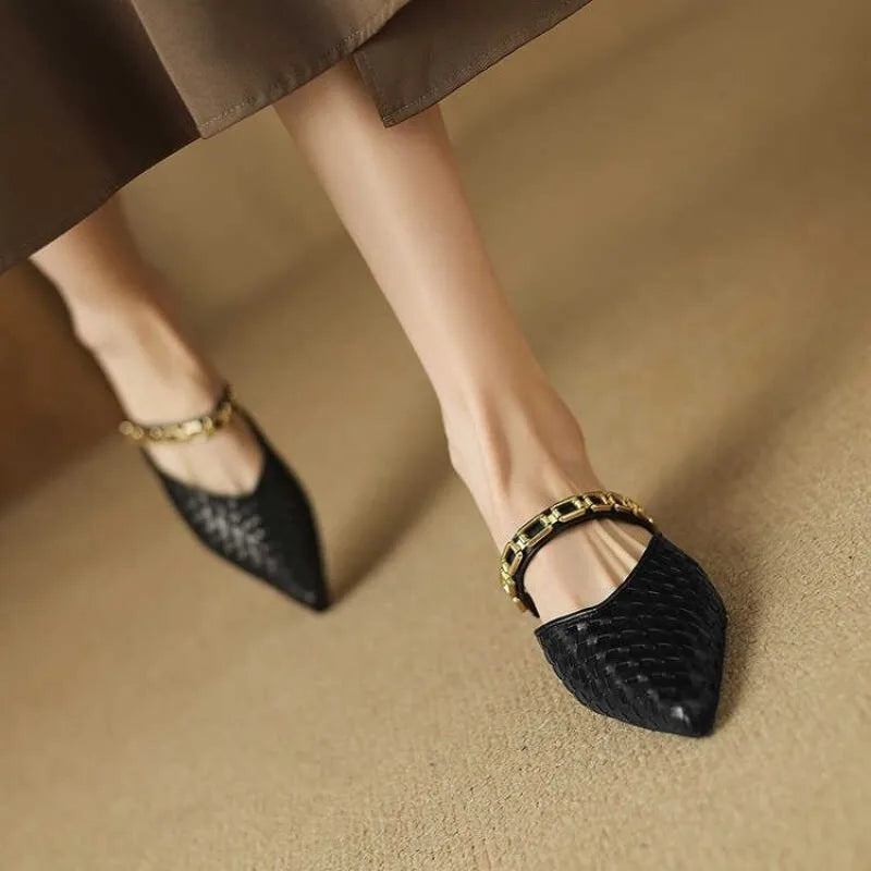 Pointed Slippers