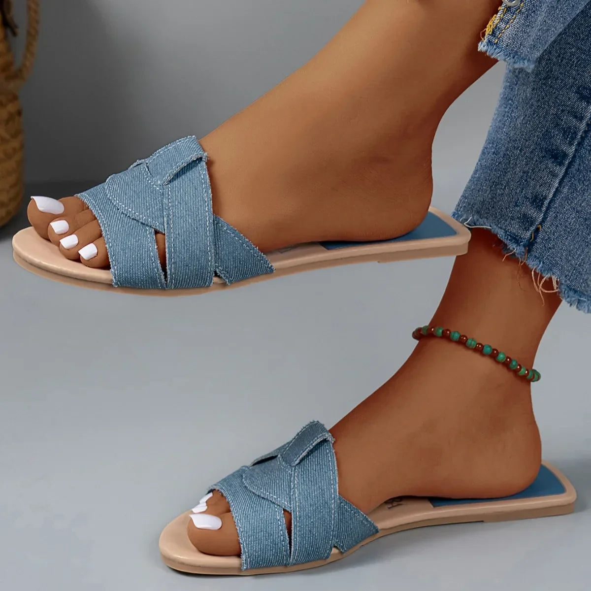 Luxe Slides