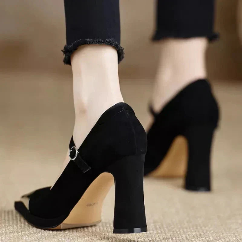 Zapatos de tacón elegantes Mora