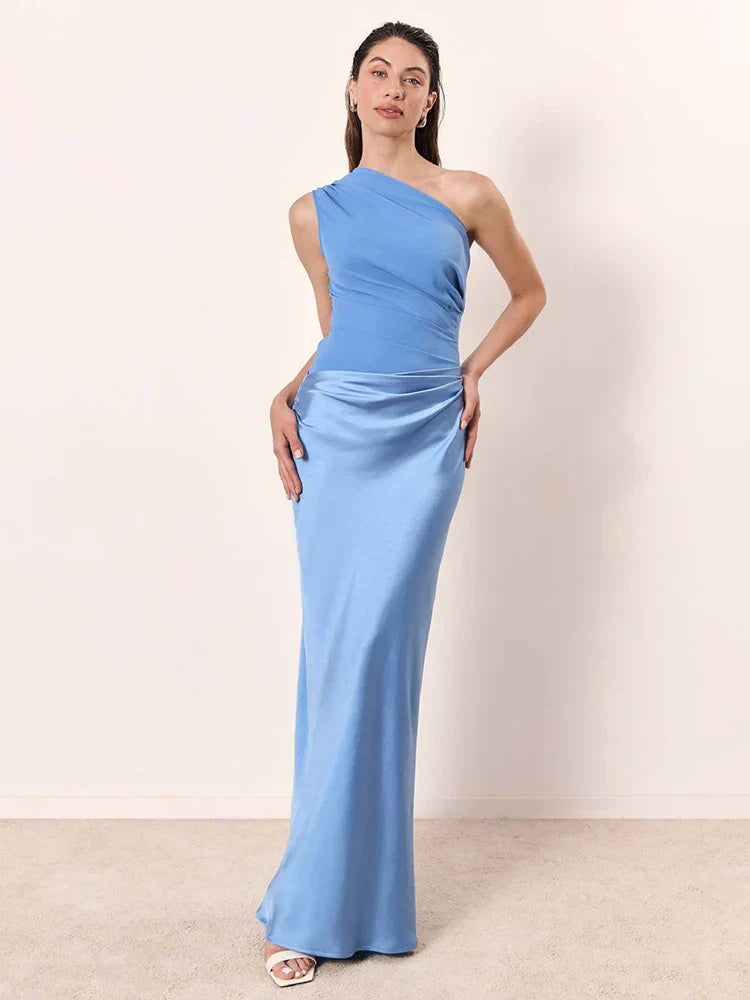 Maxi Dress with a Guilt in Satin