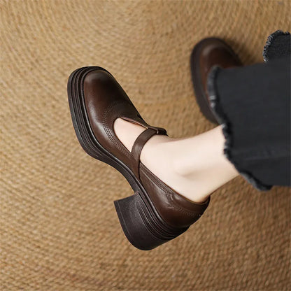 Zapatos de tacón grueso Elvana