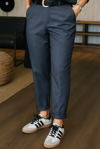 ELEGANT FIGURE-FLATTING STRIPED TROUSERS