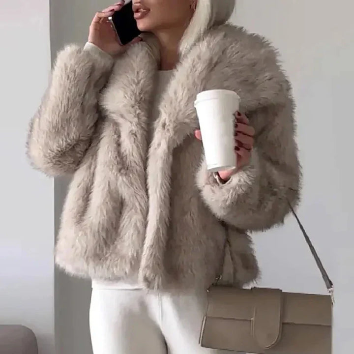Women’s Relaxed Fit Faux Fur Jacket