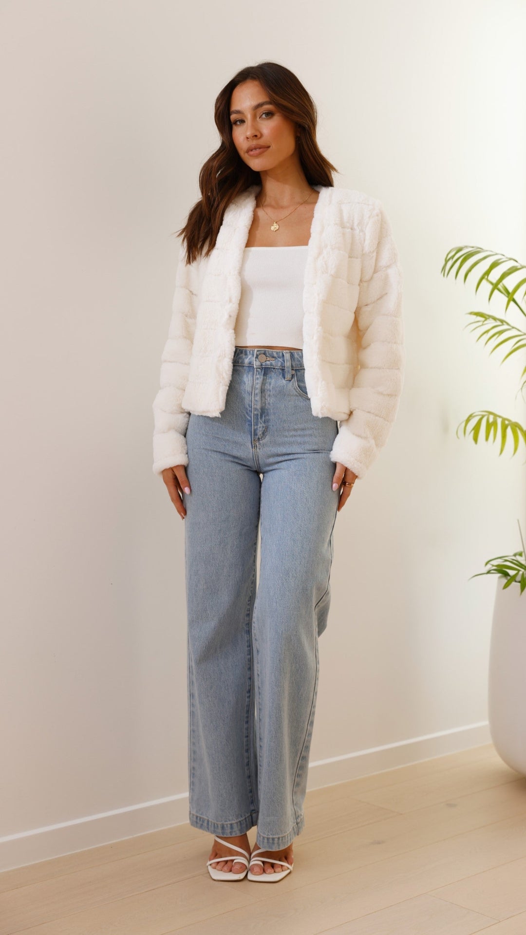 Women’s Chic Faux Fur Evening Jacket