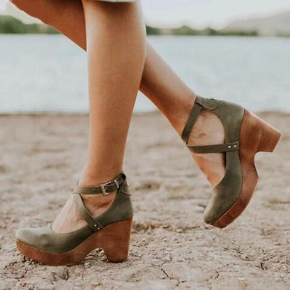 Women’s Vintage Style Cross Strap Heels