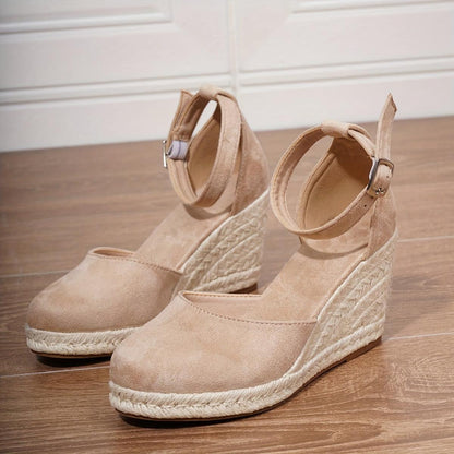 Women’s Closed Toe Buckle Wedge Sandals