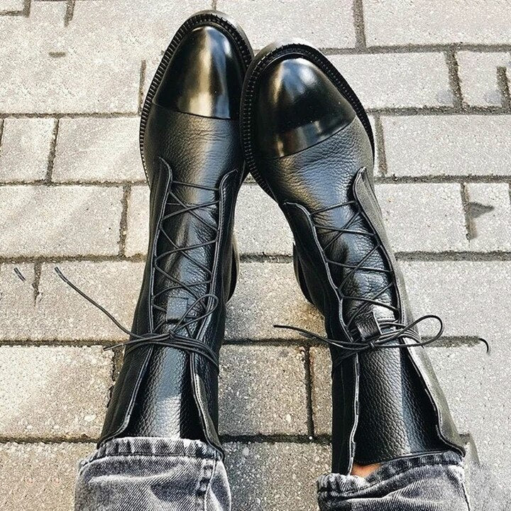 Women’s Classic Lace-Up Ankle Boots
