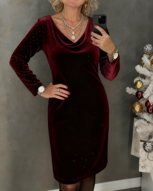 Aubrey | Vestido recto con acabado brillante
