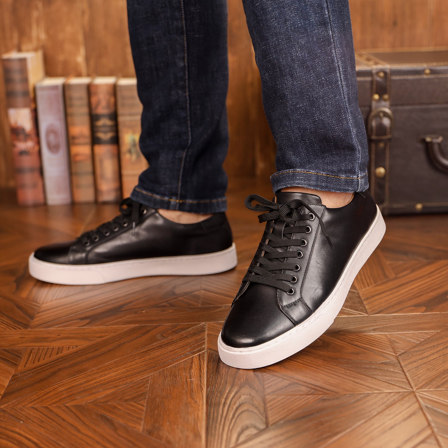 Classic Low-Top Shoes